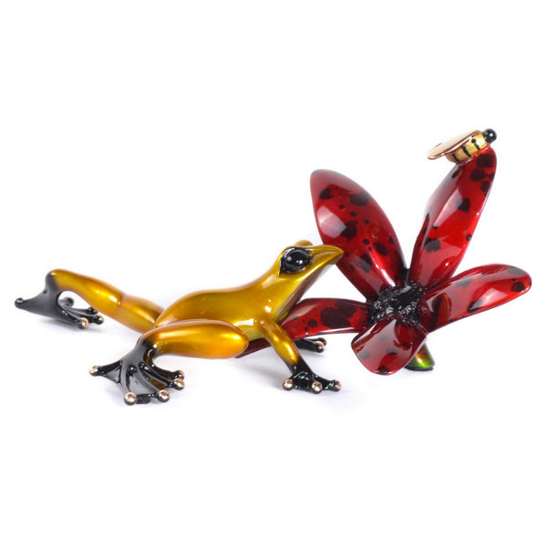 BUZZ - PoP x HoyPoloi Gallery