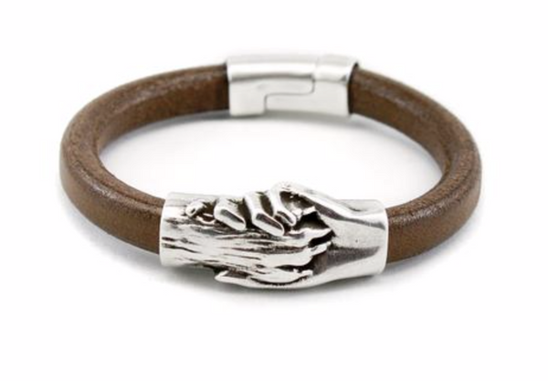 DOG PAW LEATHER BRACELET - PoP x HoyPoloi Gallery